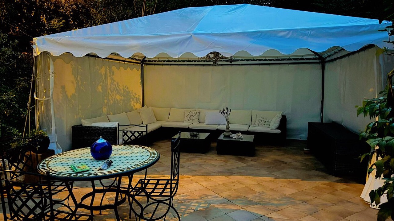 Photo of Outdoor in Les Mayons