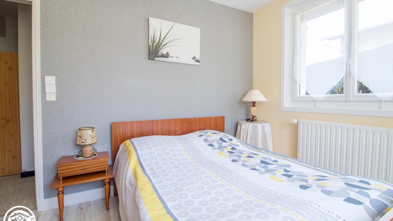 Photo of Bedroom in Besse-en-Chandesse