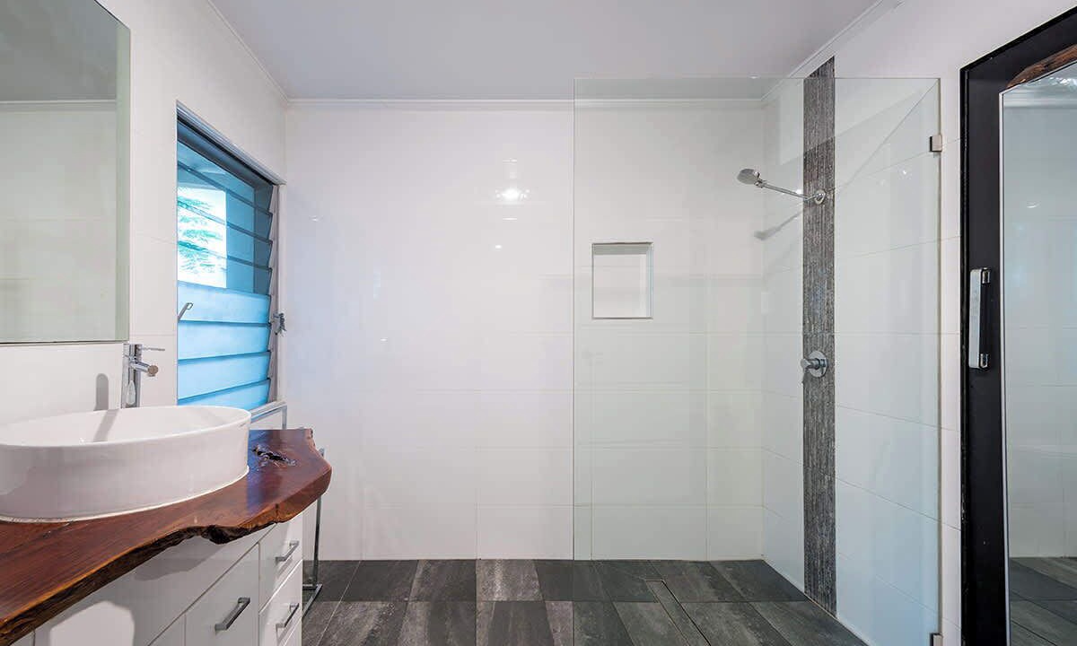 Photo of Bathroom in Burleigh Heads
