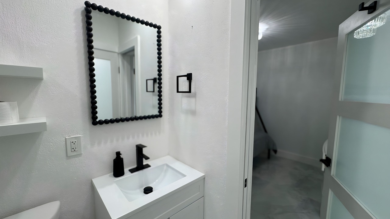 Photo of Bathroom in Miami Shores
