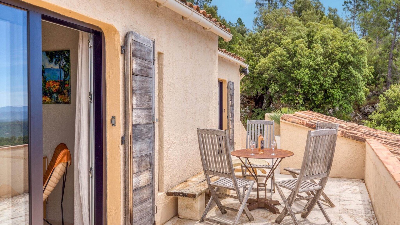 Photo of Patio Balcony in Villecroze
