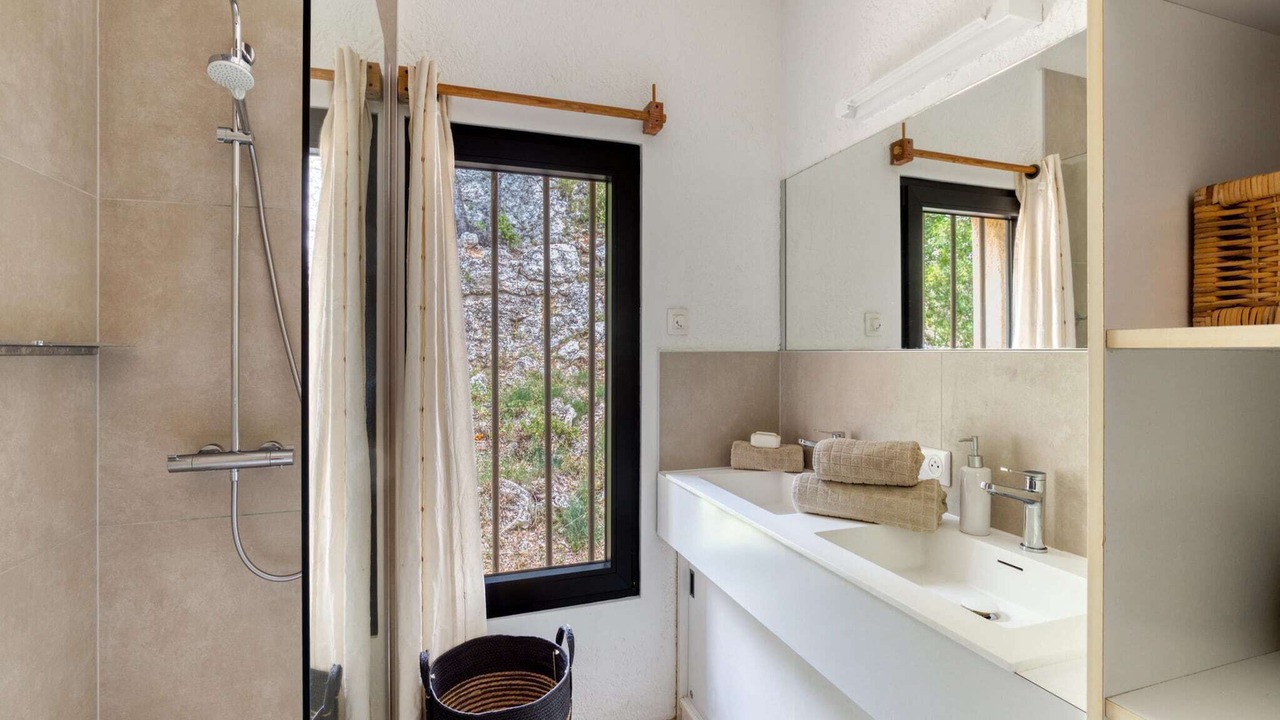 Photo of Bathroom in Villecroze