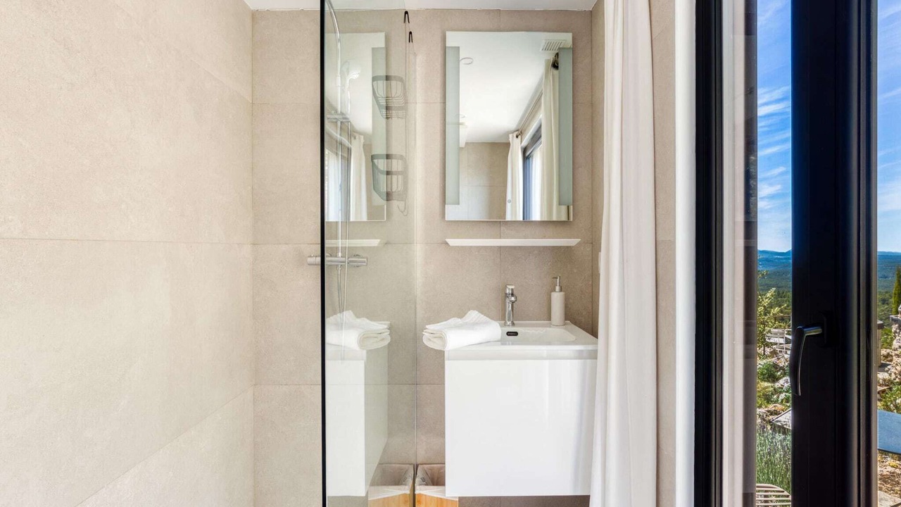Photo of Bathroom in Villecroze