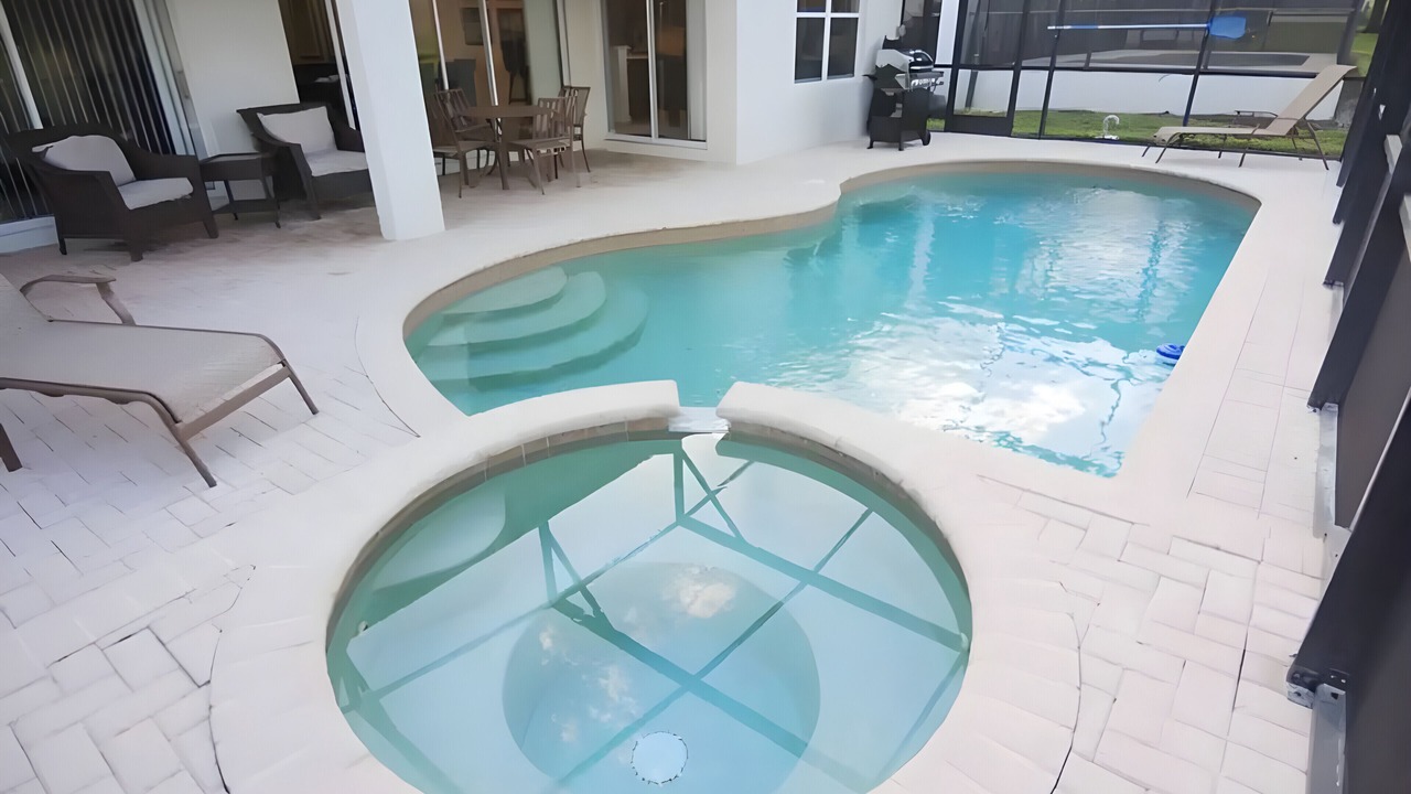 Photo of Outdoor in Windsor Hills