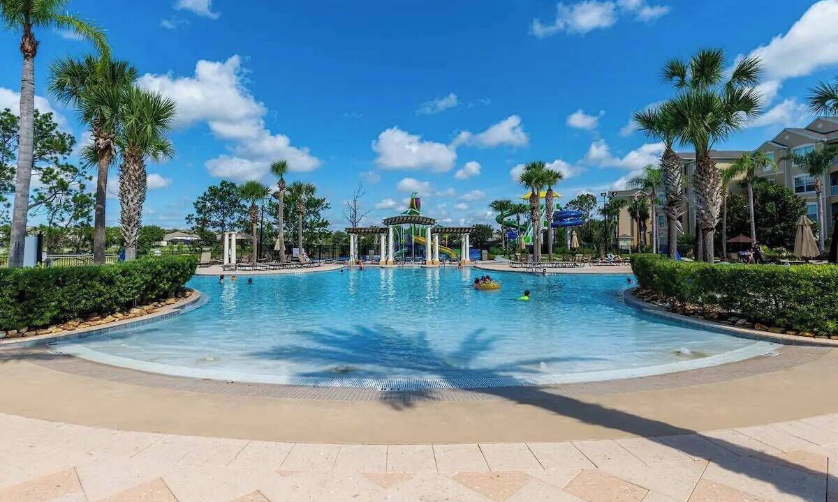Photo of Outdoor in Windsor Hills