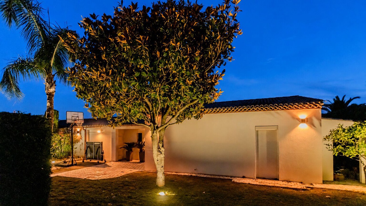 Photo of Outdoor in Villeneuve-Loubet