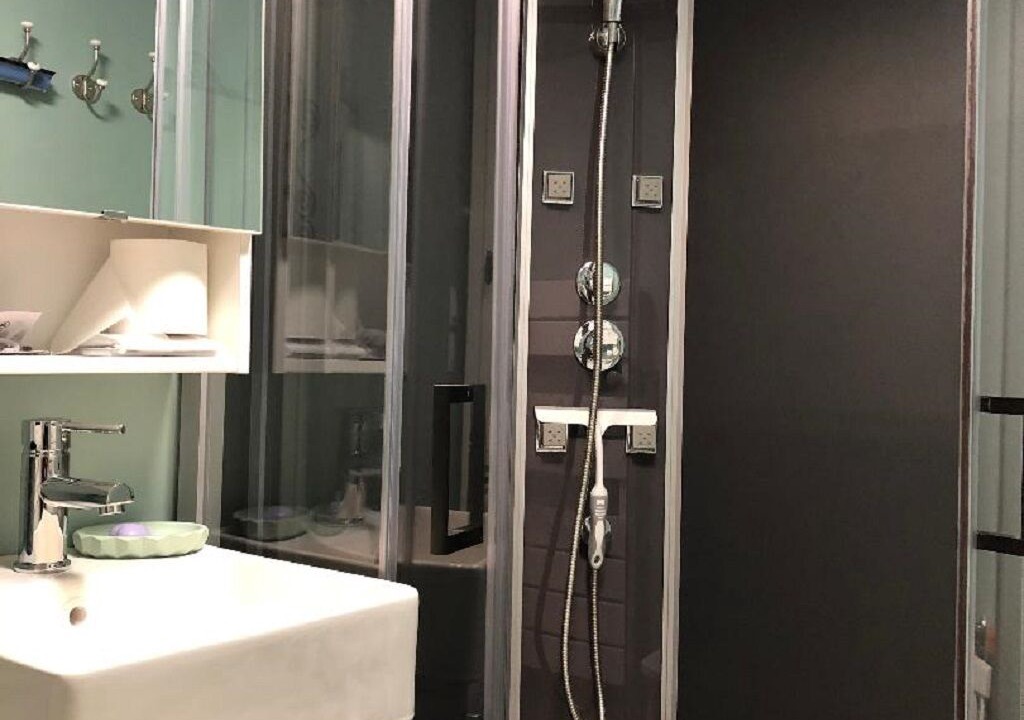 Photo of Bathroom in Ginasservis