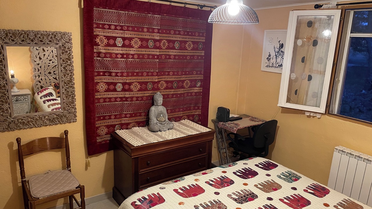Photo of Bedroom in Ginasservis
