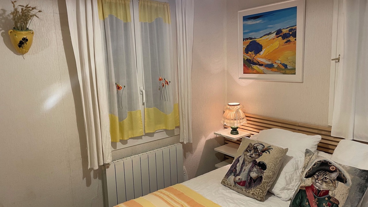 Photo of Bedroom in Ginasservis