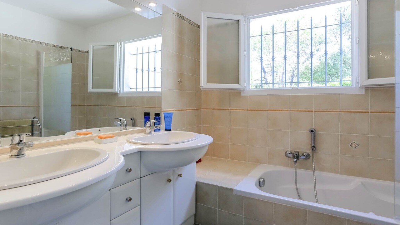 Photo of Bathroom in Vidauban