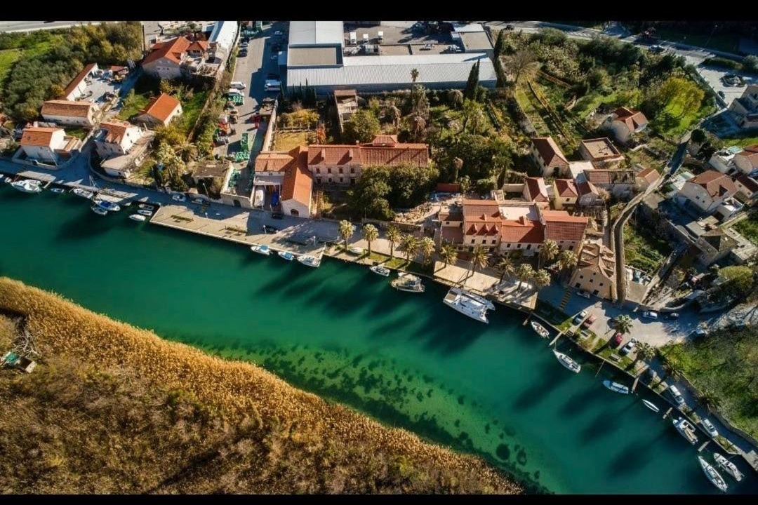 Photo of Others in Komolac