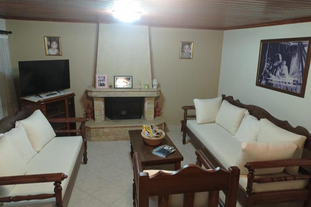 Photo of Livingroom in Mavromati