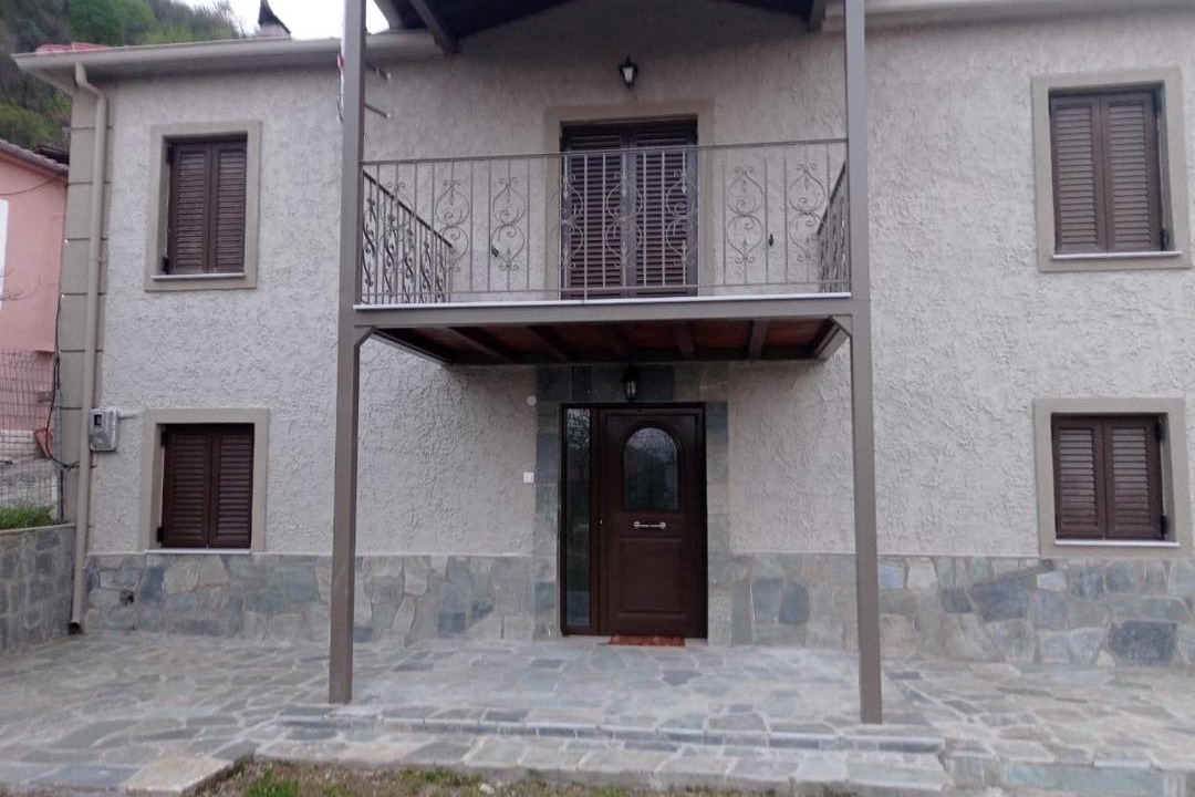 Photo of Others in Mavromati