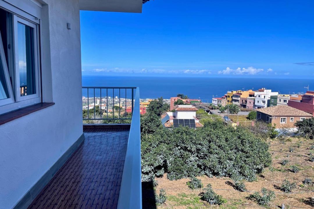 Photo of Patio Balcony in Montijos