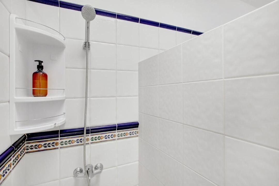 Photo of Bathroom in Buzanada