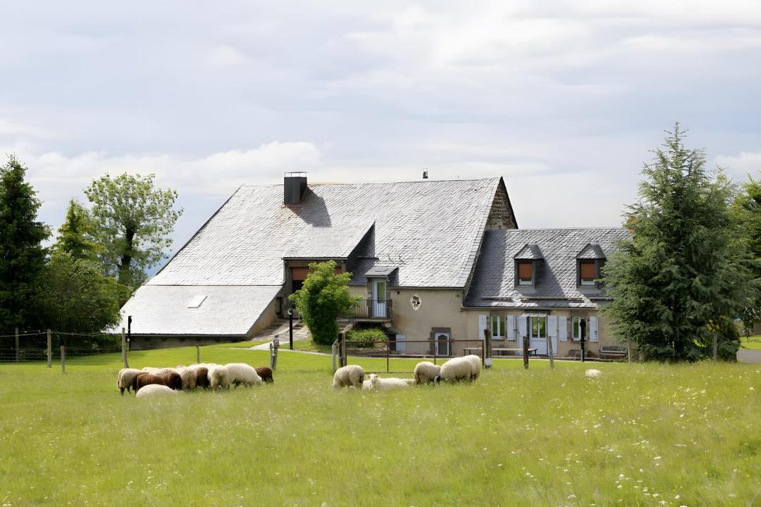 Photo of Others in Saint-Sauves-d'Auvergne