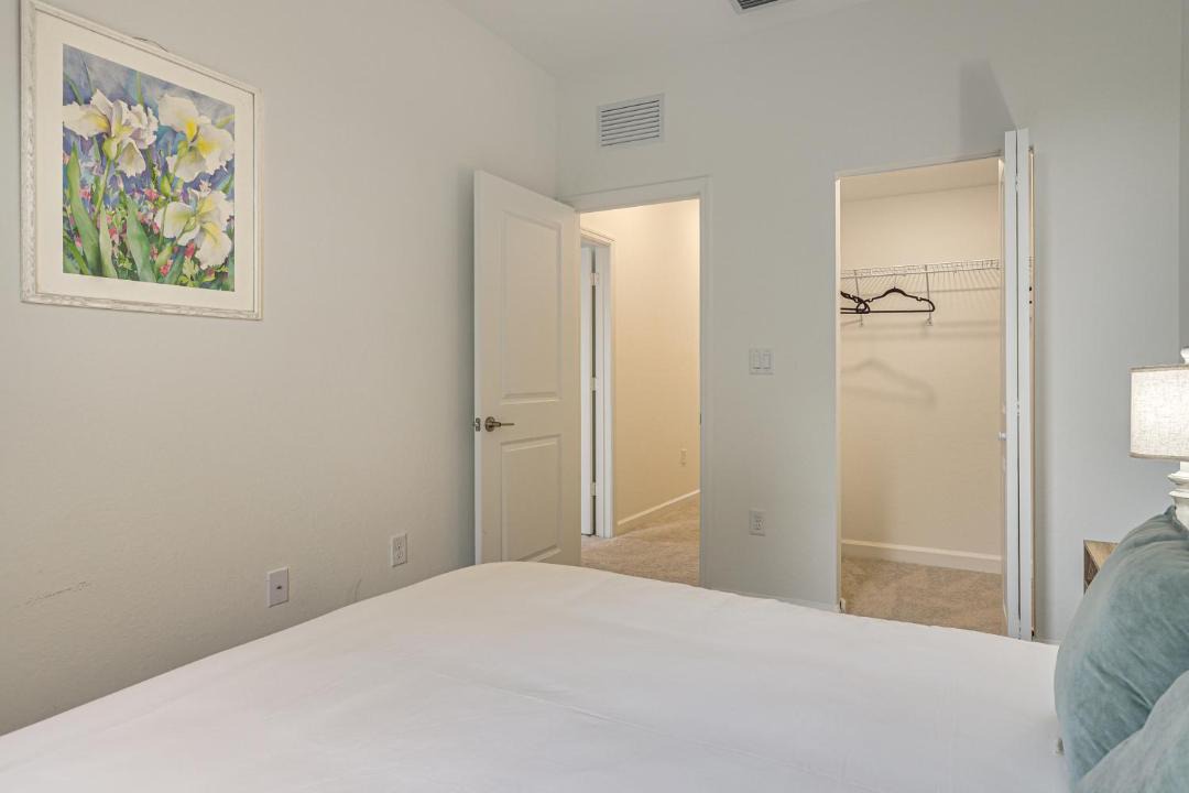 Photo of Bedroom in Florida City