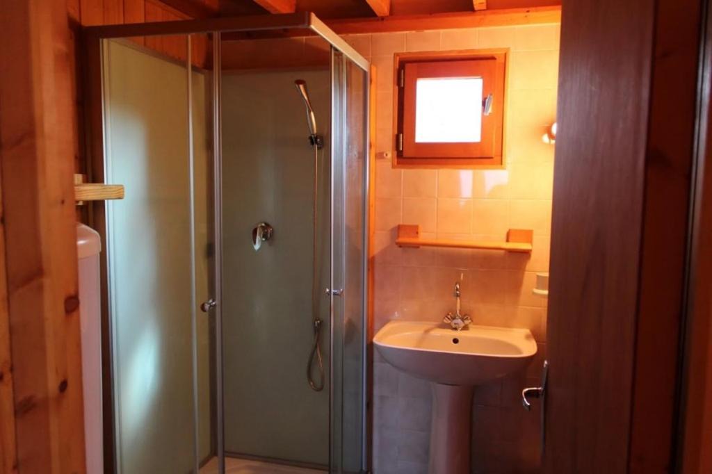 Photo of Bathroom in Mesples