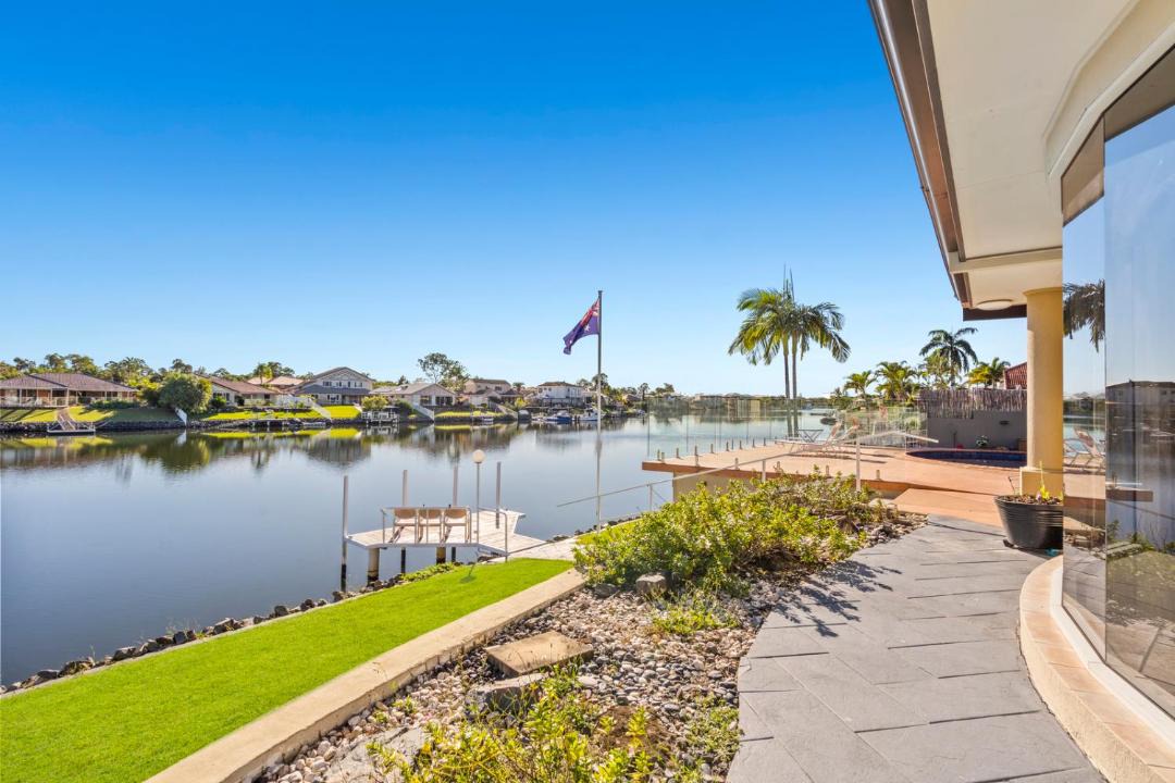Photo of Others in Helensvale