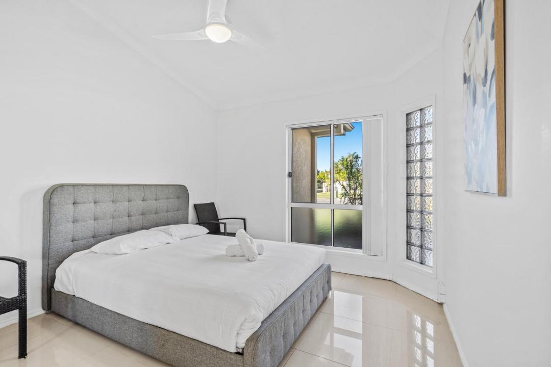 Photo of Others in Helensvale