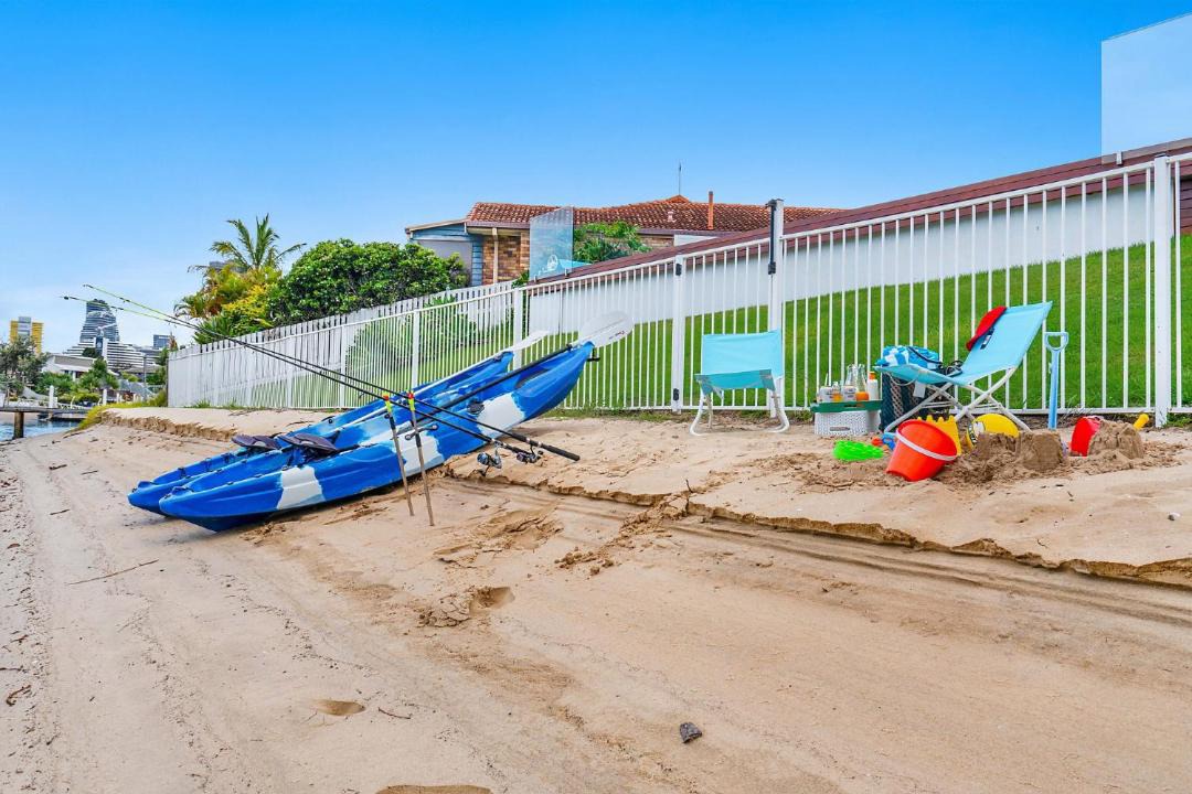 Photo of Others in Broadbeach Waters