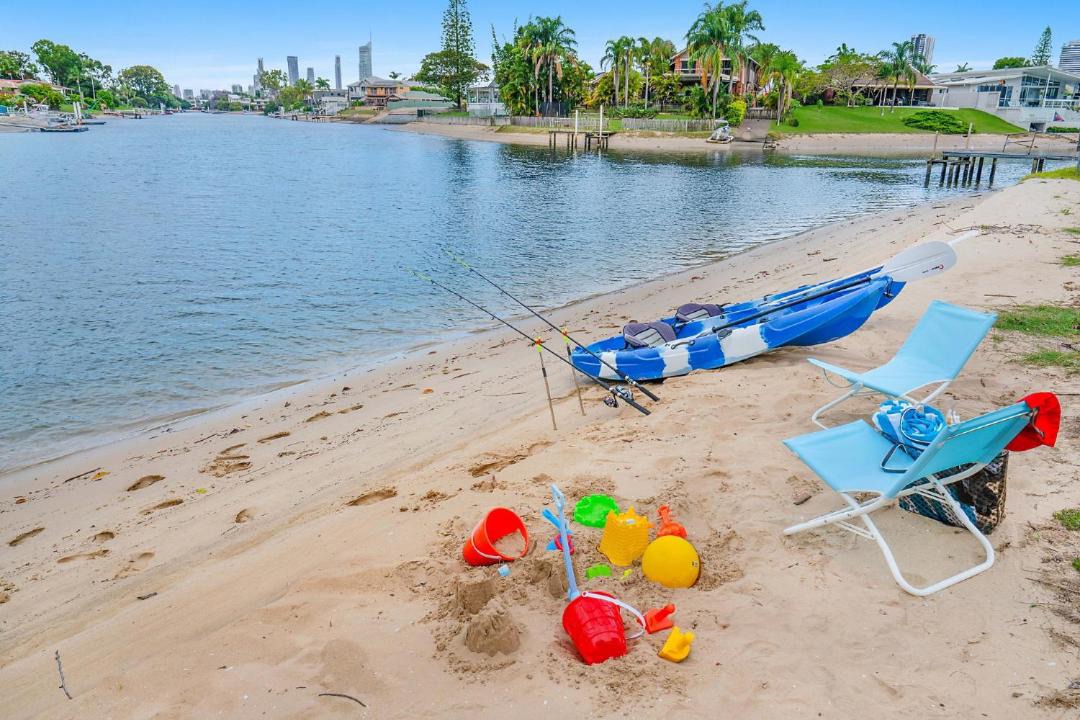 Photo of Others in Broadbeach Waters