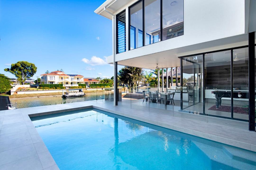 Photo of Others in Broadbeach Waters