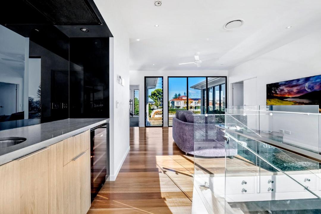 Photo of Others in Broadbeach Waters