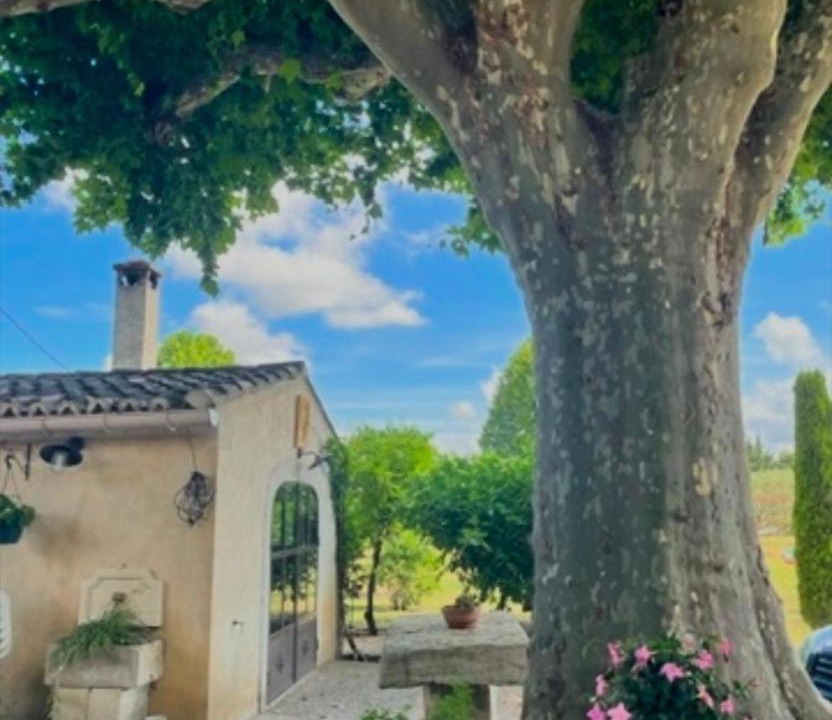Photo of Others in Monteux