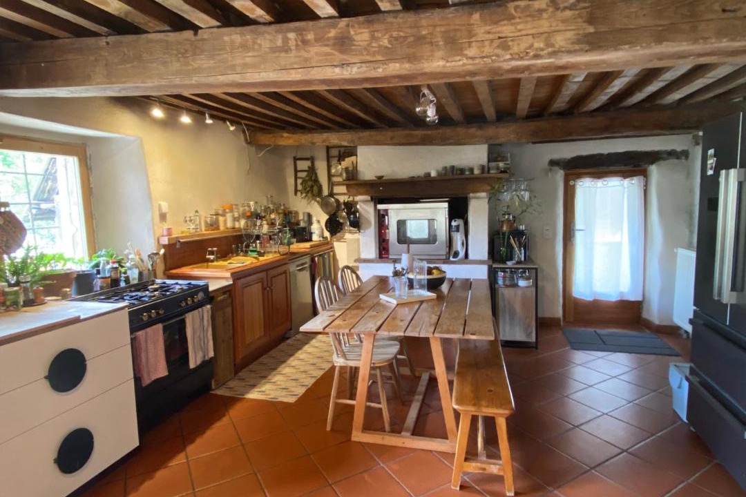 Photo of Kitchen in Saint-Martin-de-Queyrieres