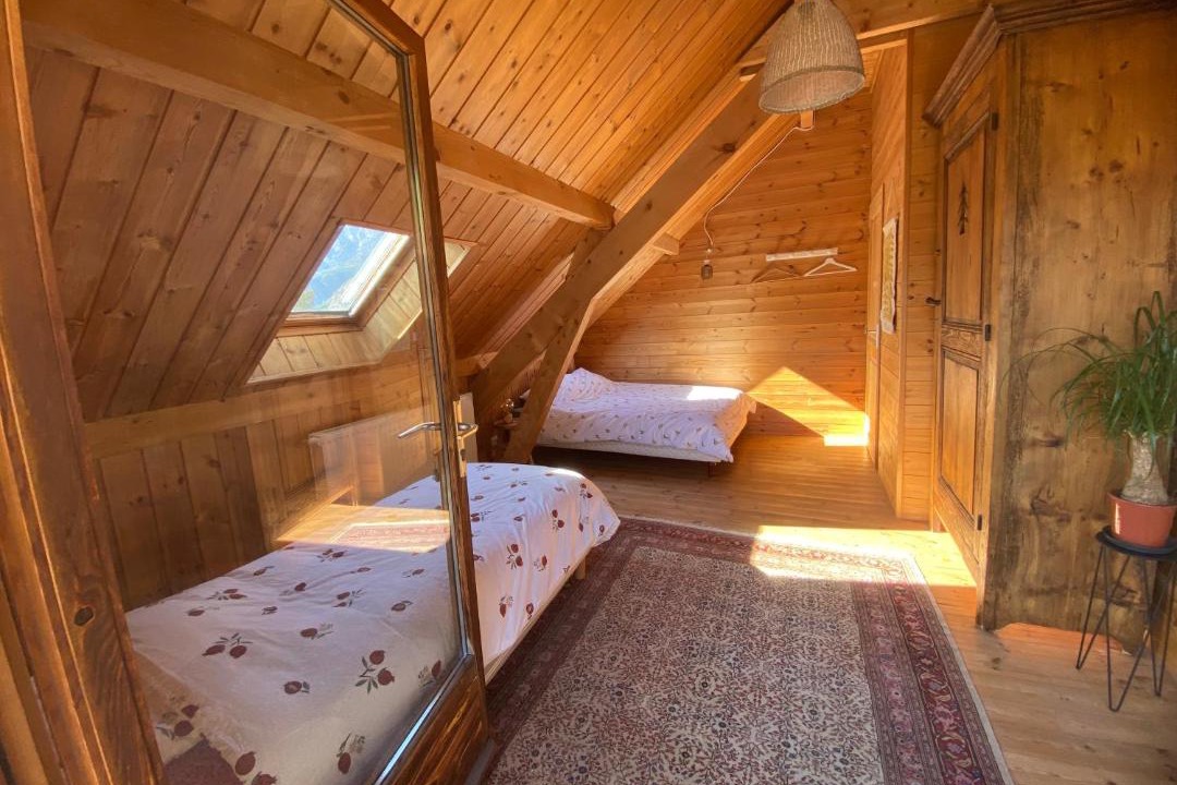 Photo of Bedroom in Saint-Martin-de-Queyrieres