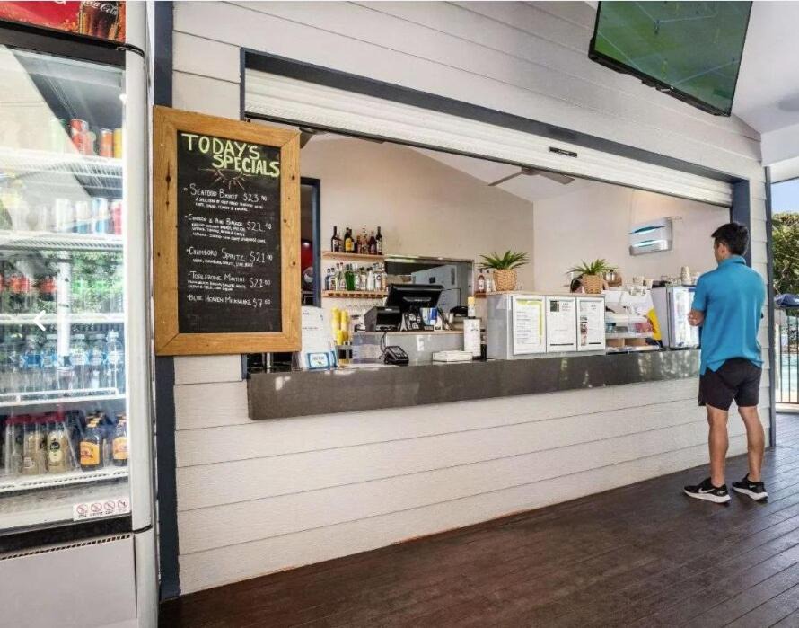 Photo of Others in Mermaid Beach