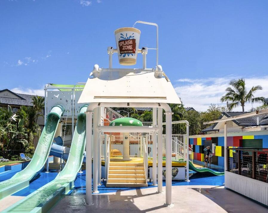 Photo of Others in Mermaid Beach