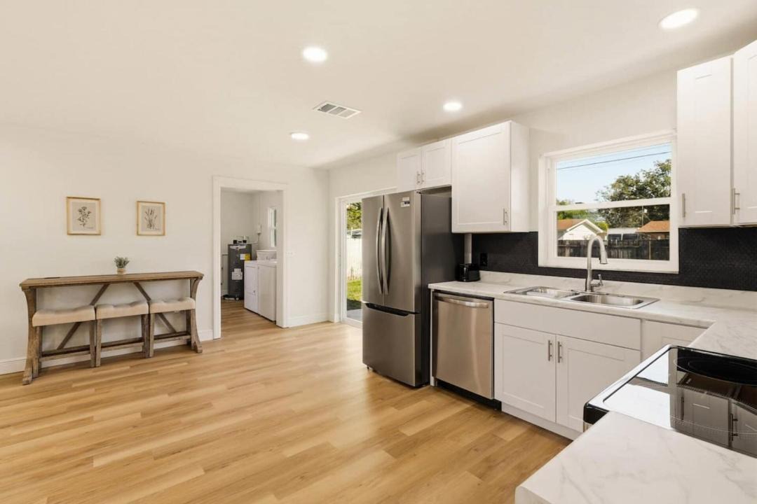 Photo of Kitchen in Auburndale