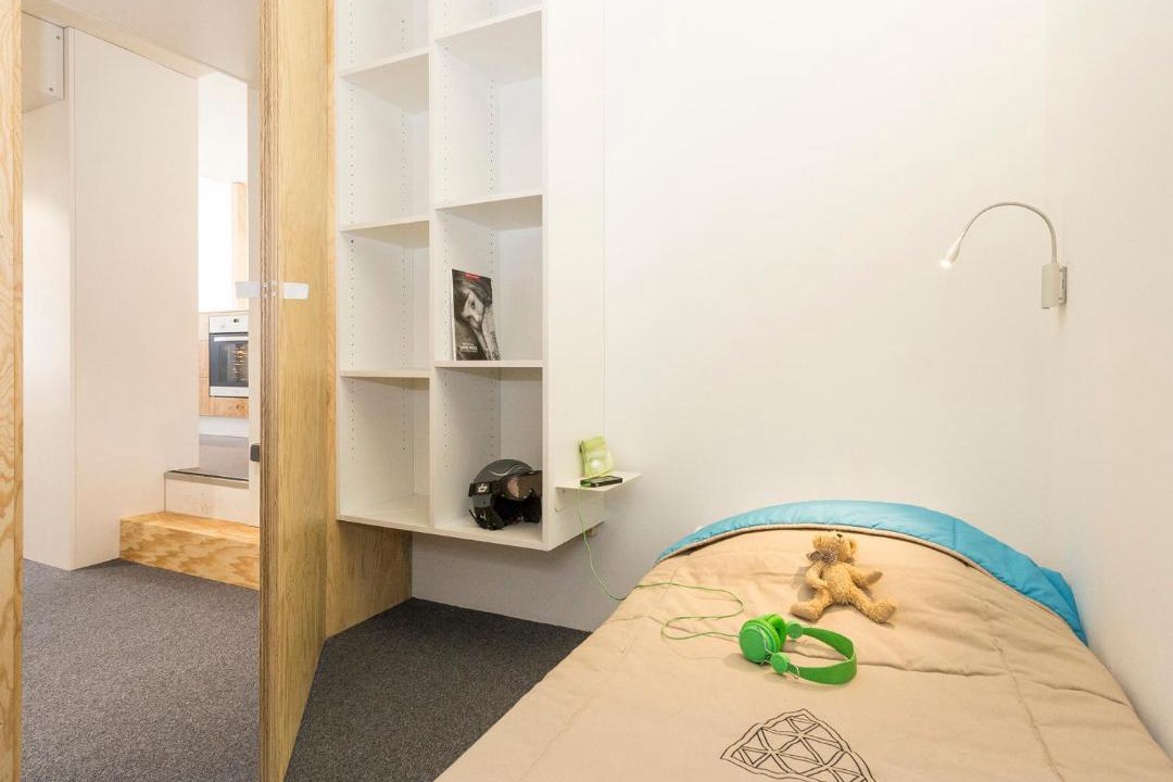 Photo of Bedroom in Arc-1800