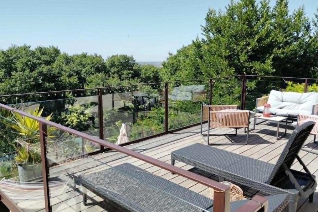 Photo of Patio Balcony in Euzet-les-Bains