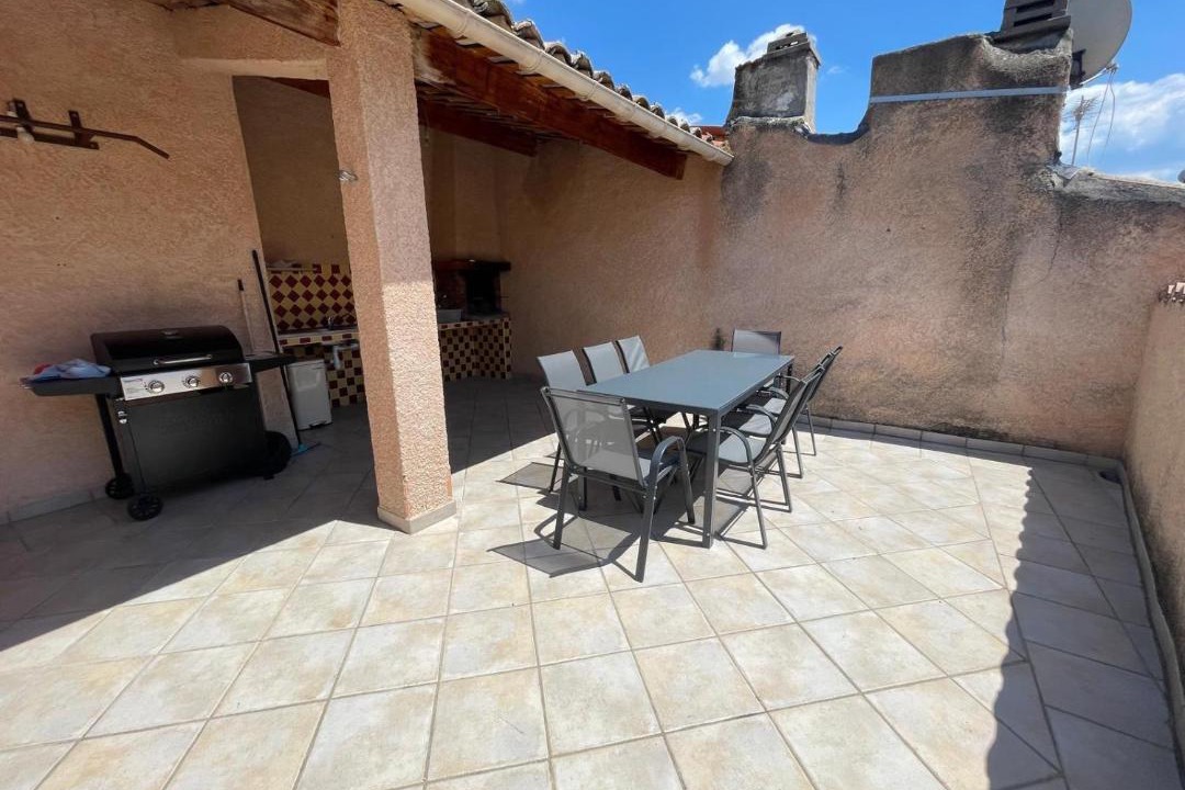 Photo of Patio Balcony in Riez