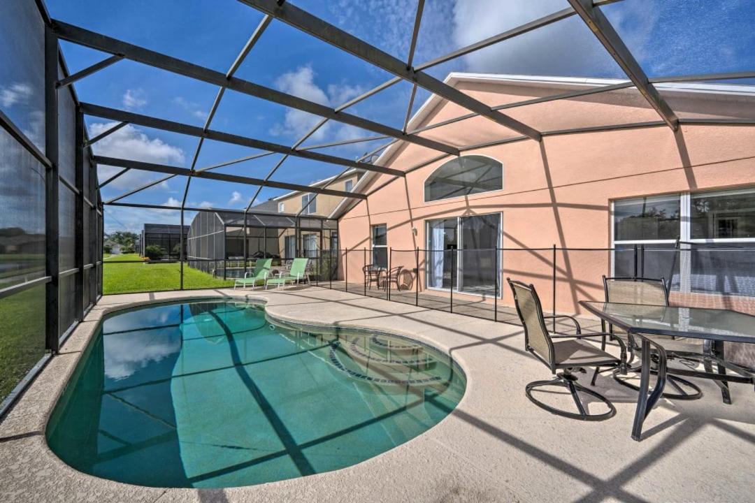 Photo of Patio Balcony in Seasons