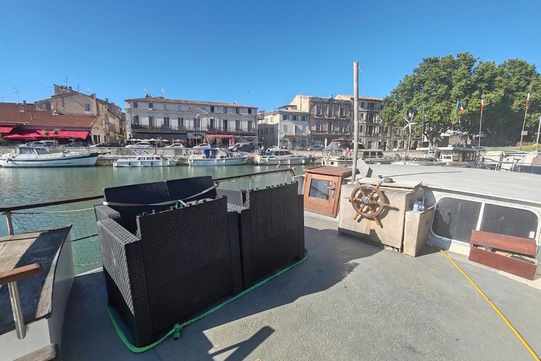Photo of Others in Beaucaire