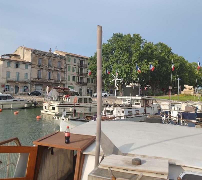 Photo of Others in Beaucaire