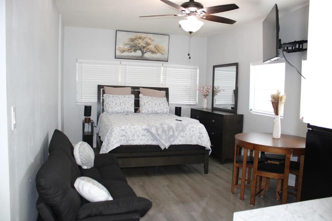 Photo of Bedroom in Crystal Lake