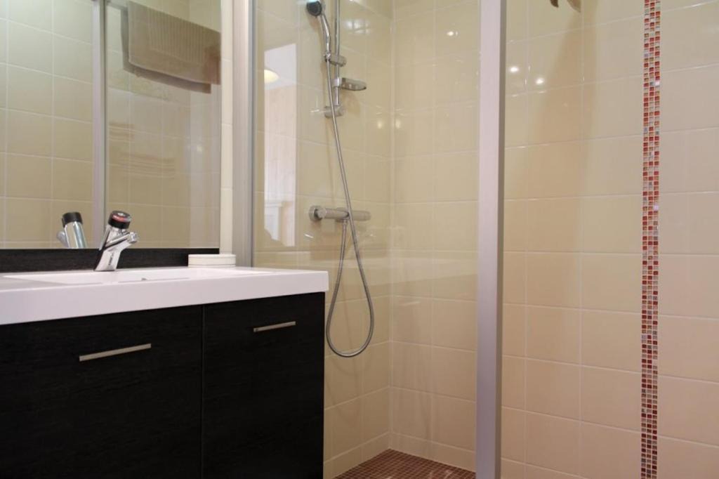 Photo of Bathroom in Mesples
