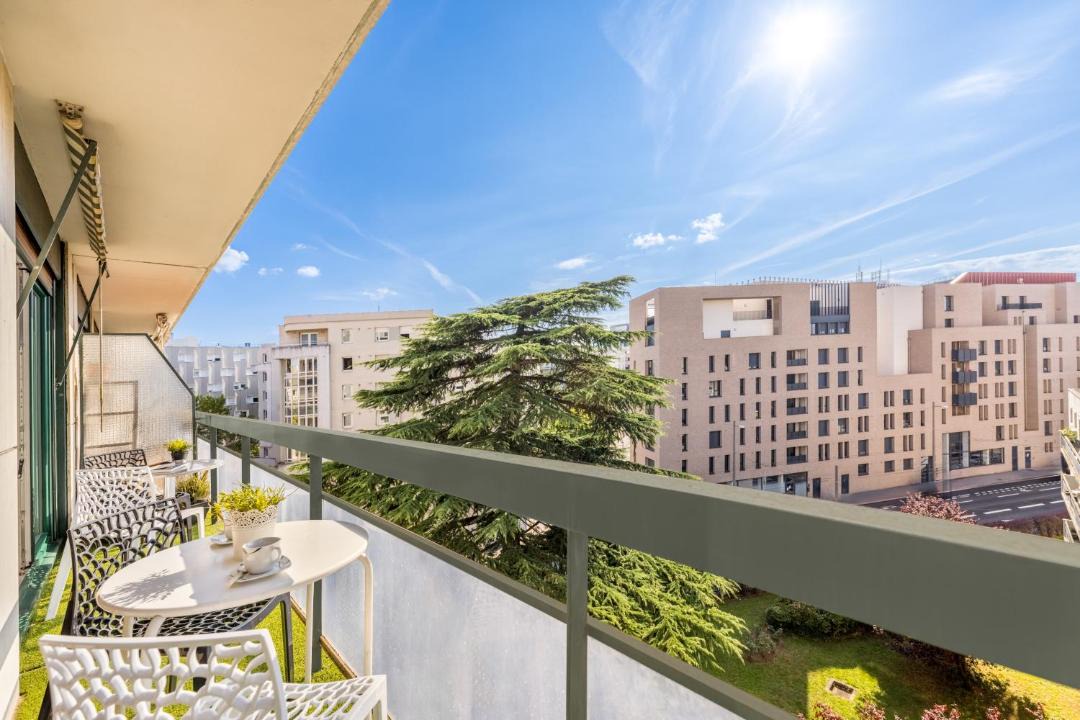 Photo of Patio Balcony in Villette - Maisons Neuves