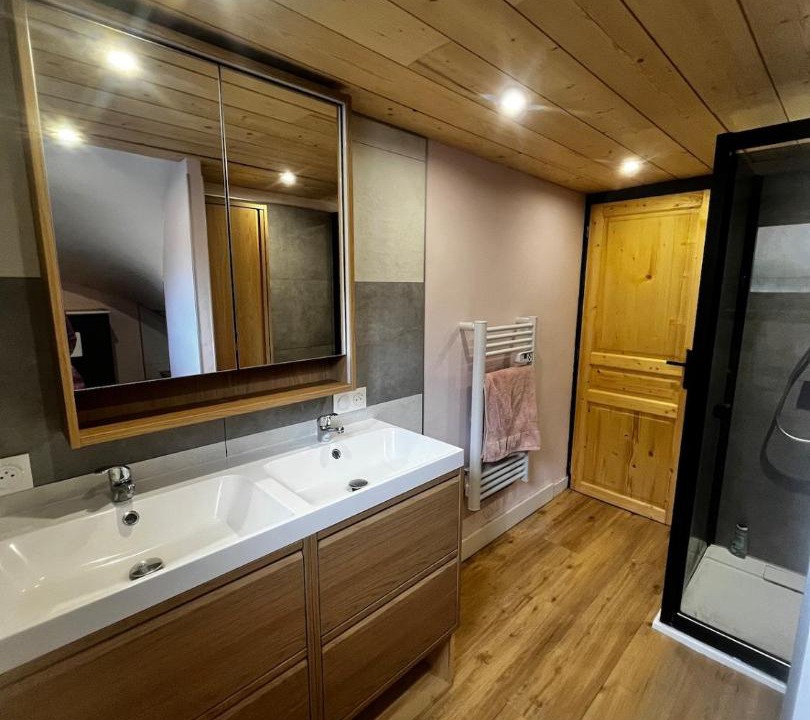 Photo of Bathroom in Sallanches