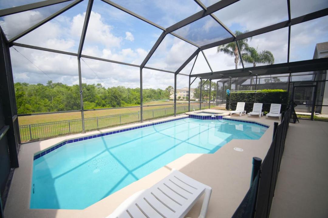 Photo of Patio Balcony in Windsor Palms