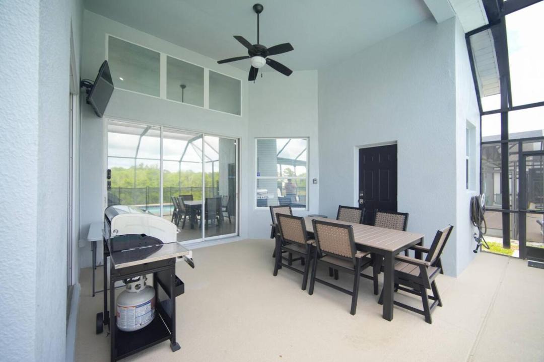 Photo of Patio Balcony in Windsor Palms