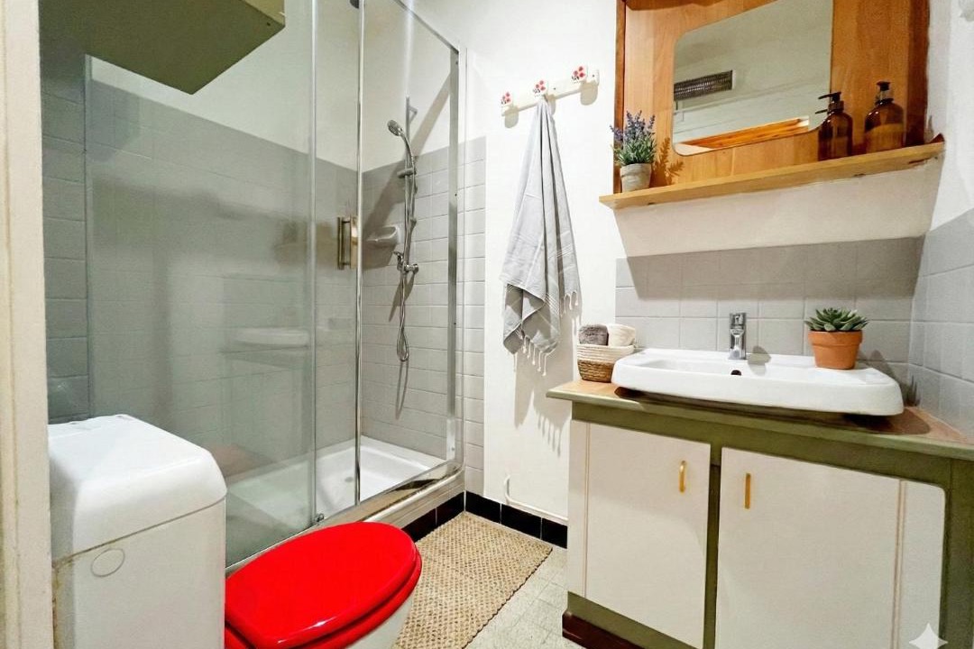 Photo of Bathroom in Villette Gare