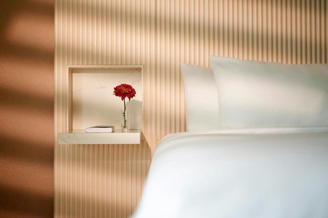 Photo of Bedroom in Mid Beach