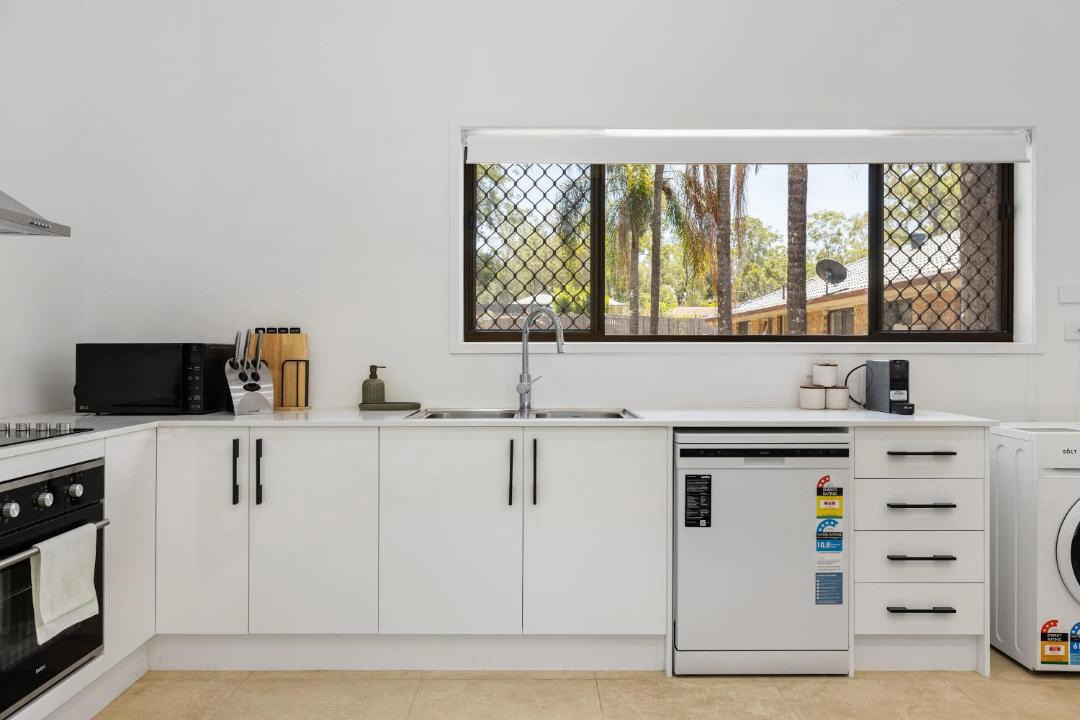 Photo of Kitchen in Helensvale