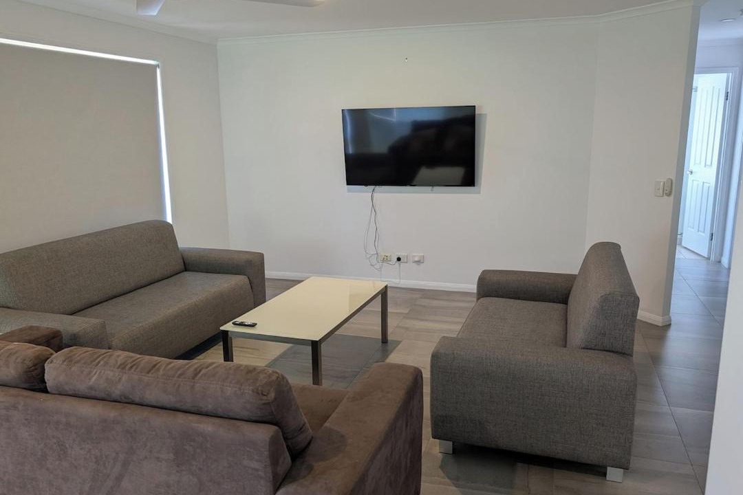 Photo of Livingroom in Oxenford